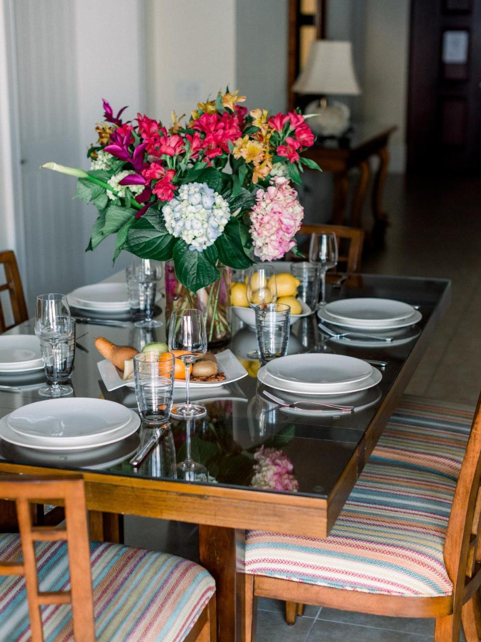 Caribbean Club Boutique Hotel, Grand Cayman Dog City Esterno foto