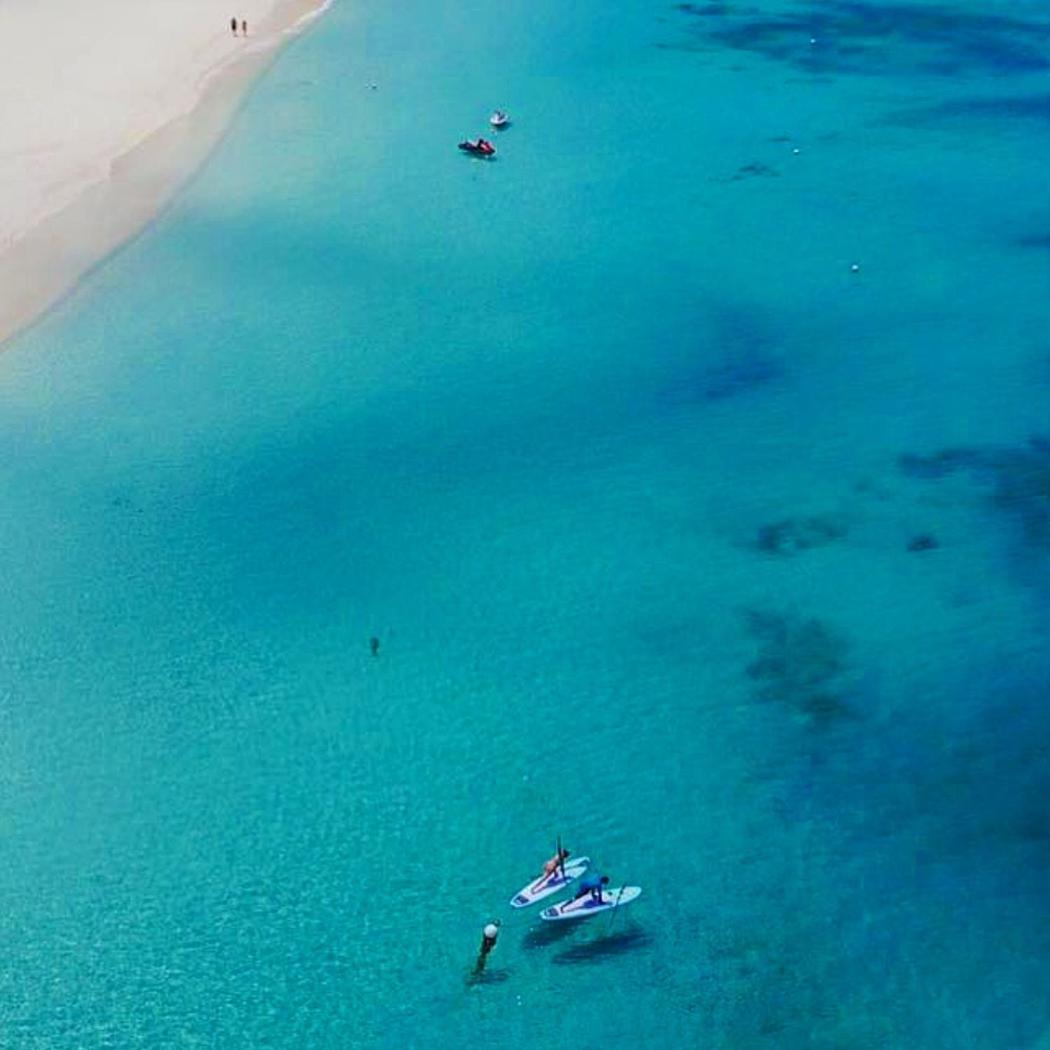Caribbean Club Boutique Hotel, Grand Cayman Dog City Esterno foto