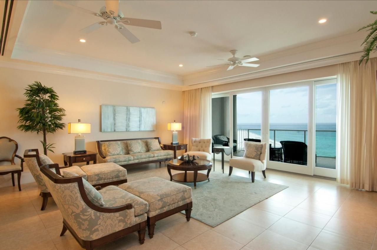 Caribbean Club Boutique Hotel, Grand Cayman Dog City Esterno foto
