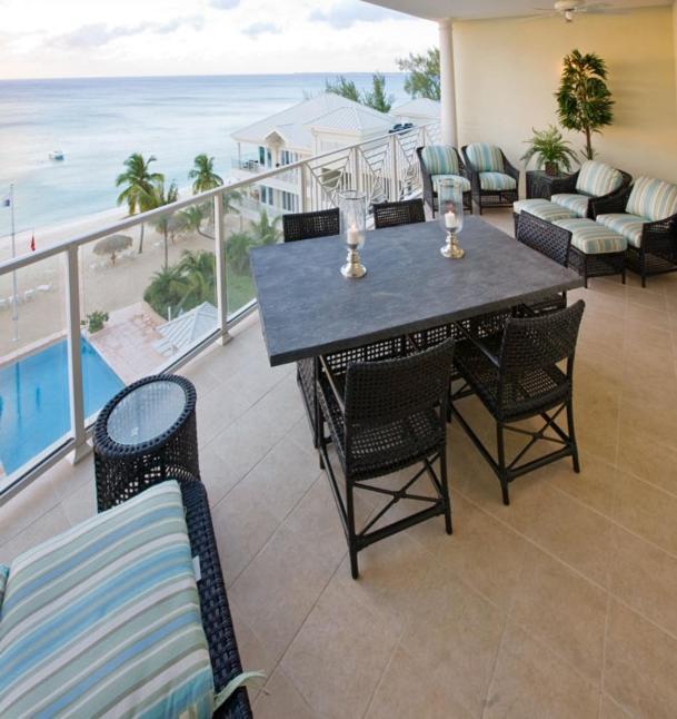 Caribbean Club Boutique Hotel, Grand Cayman Dog City Esterno foto